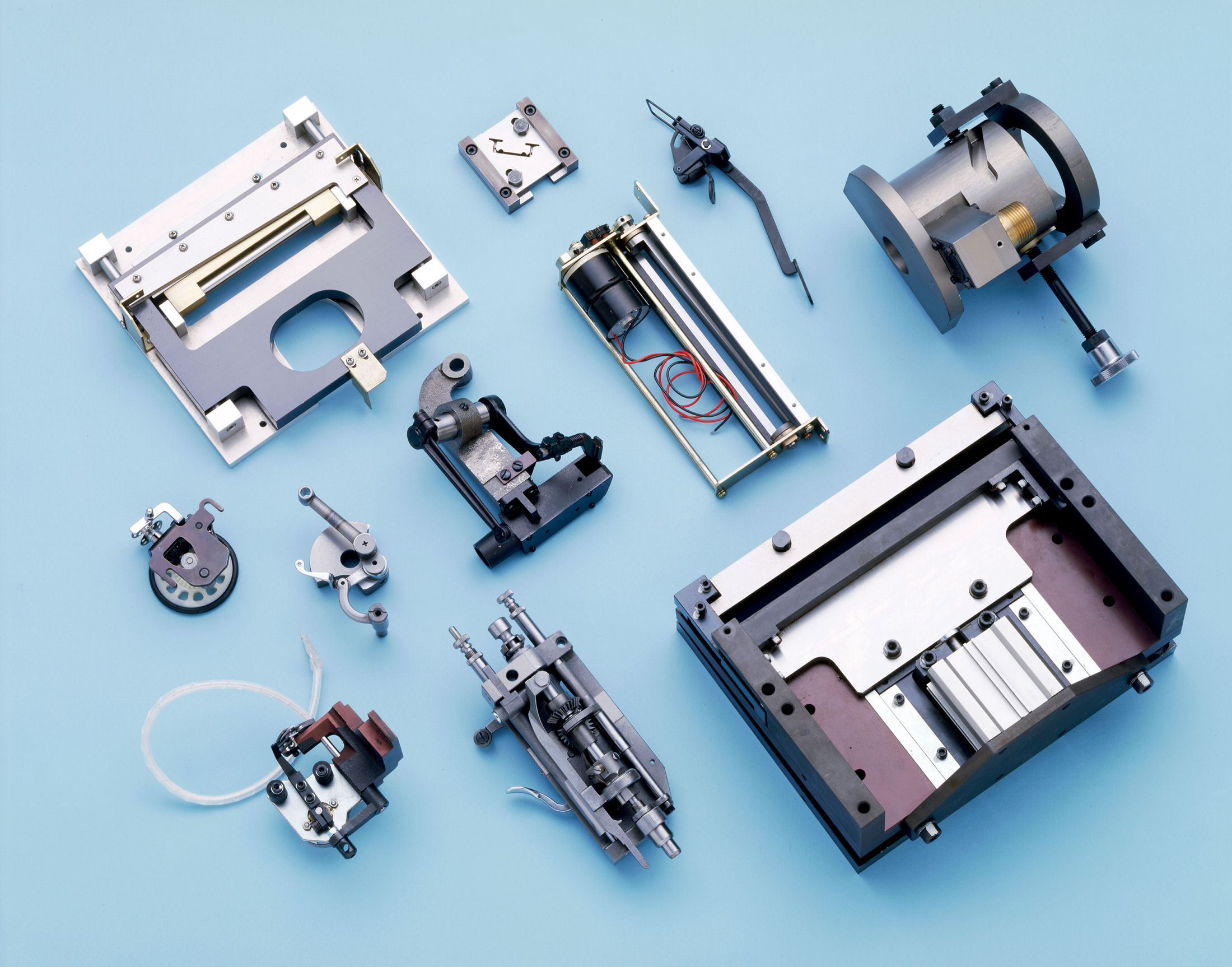 株式会社鈴民精密工業所